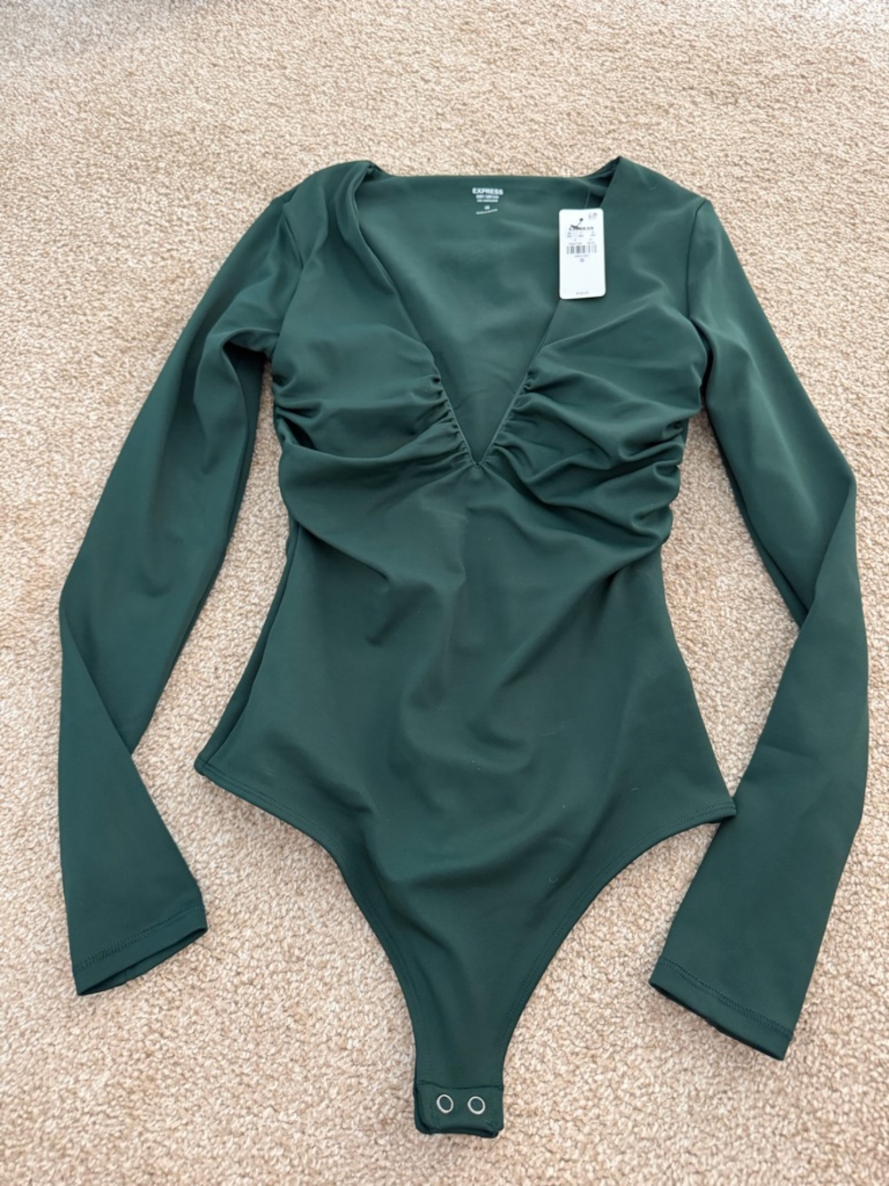 Express Deep V Long Sleeve Bodysuit in Dark Green